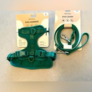 Wild One - NWT Small Dog Harness + Leash